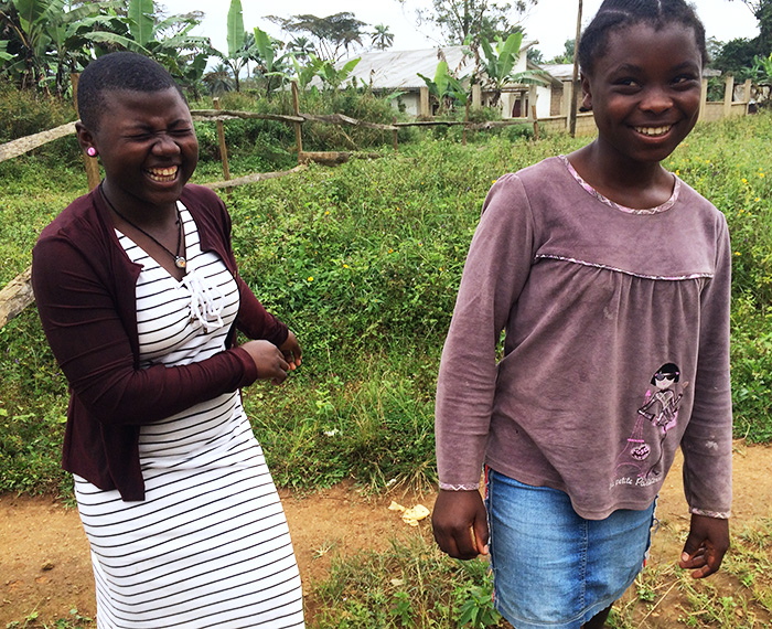 Happy students of the Aumazo tutoring program